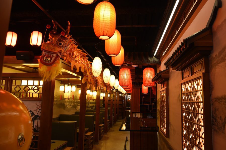 Lantern-lit dining room